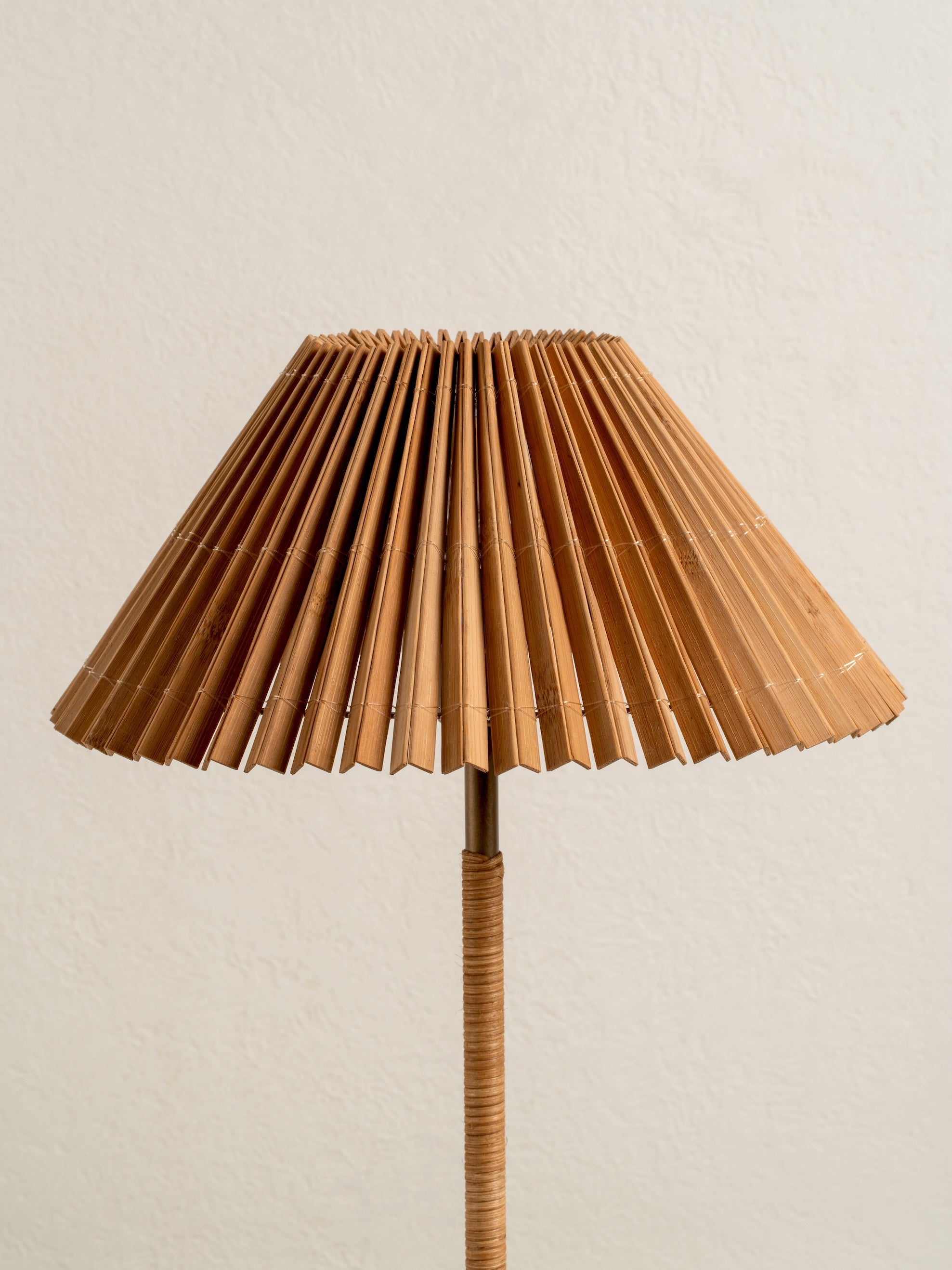 Anji table lamp | Table Lamp | Lights & Lamps | UK | Modern Affordable Designer Lighting