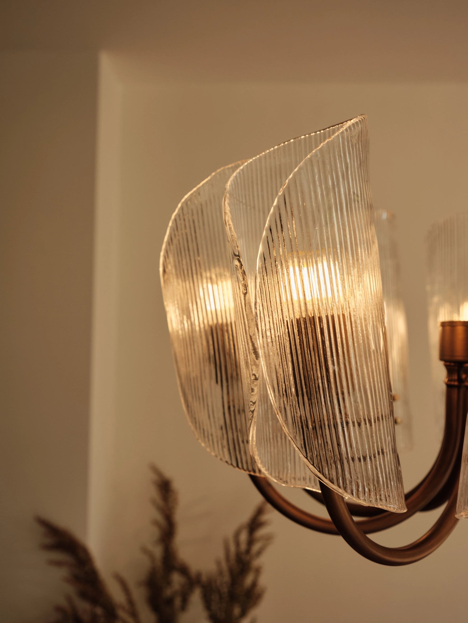 Cannoli - 10 light aged brass and textured glass chandelier | Ceiling light | lights & lamps | US | Modern affordable designer lighting