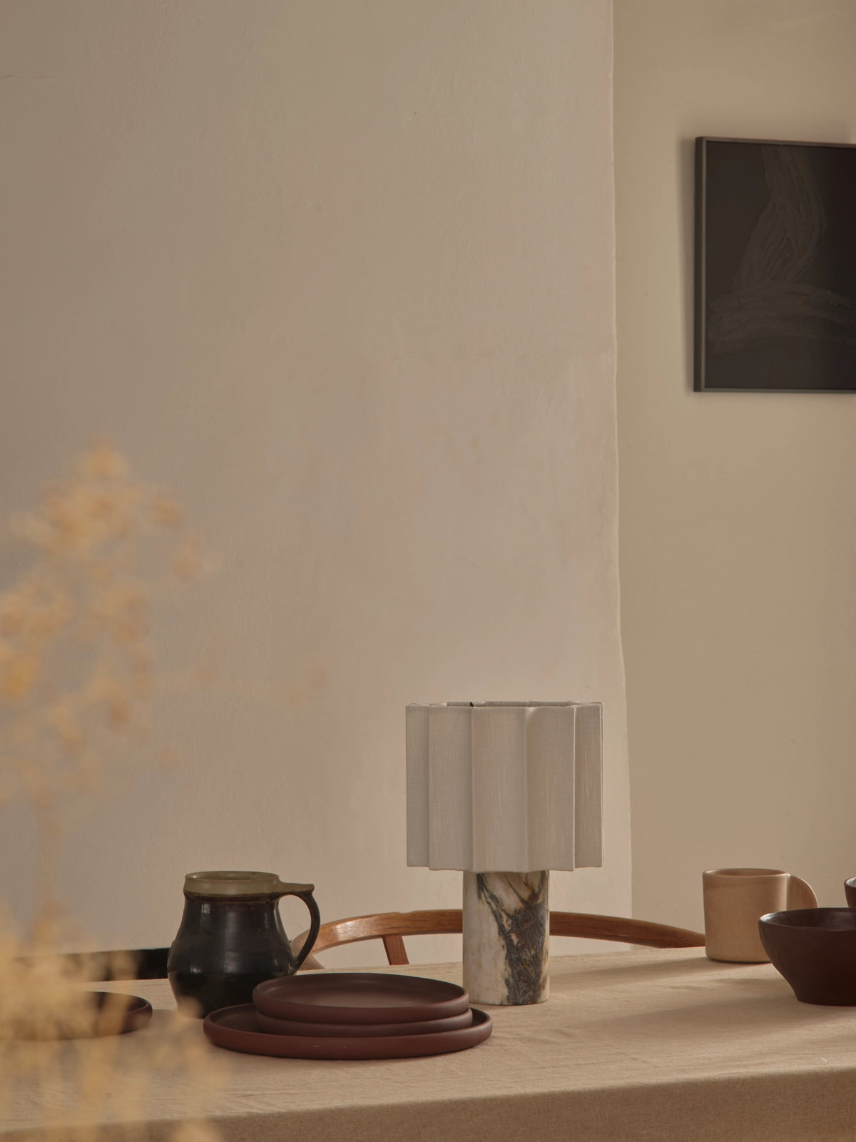 Valli - Viola Calacatta marble and linen rechargeable table lamp