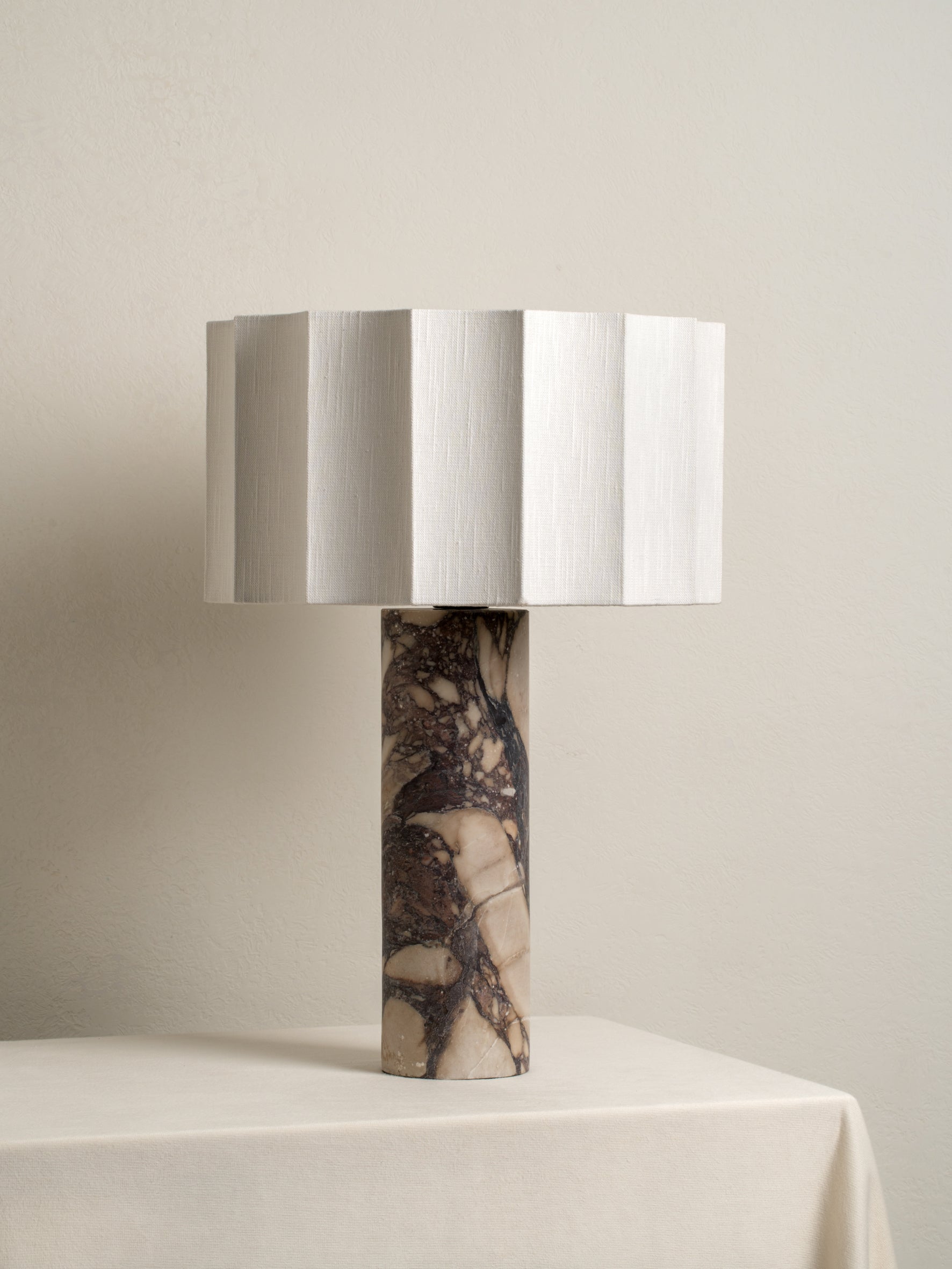 Valli large table lamp