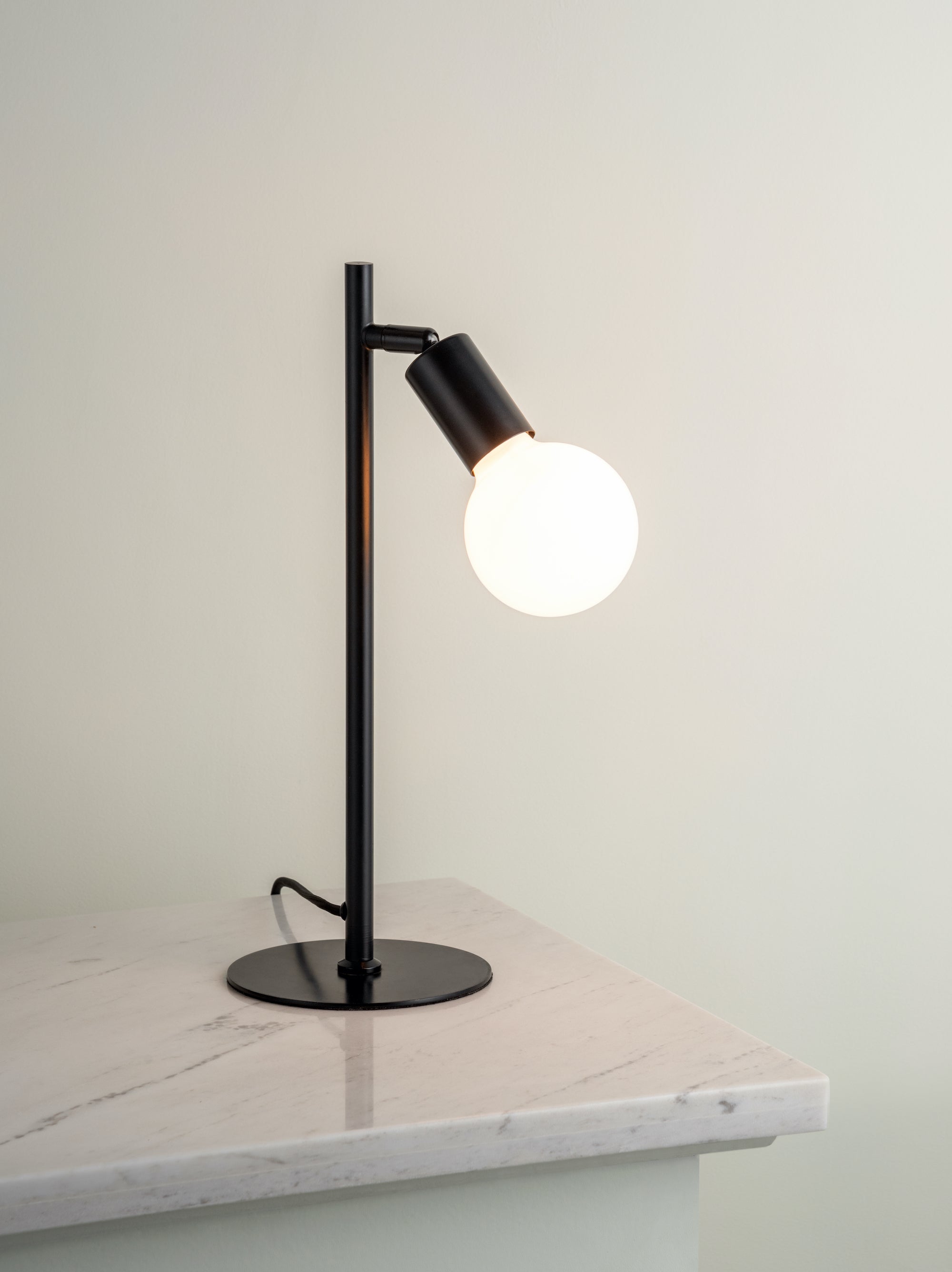 Metal table lamps store uk