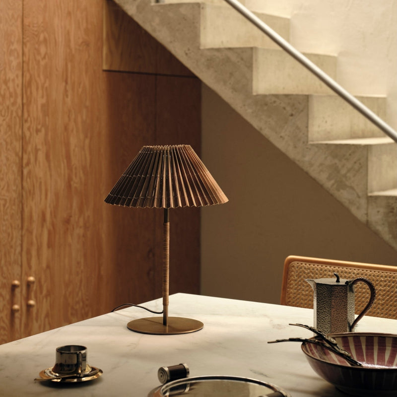 Five ways to use small table lamps in cosy corners