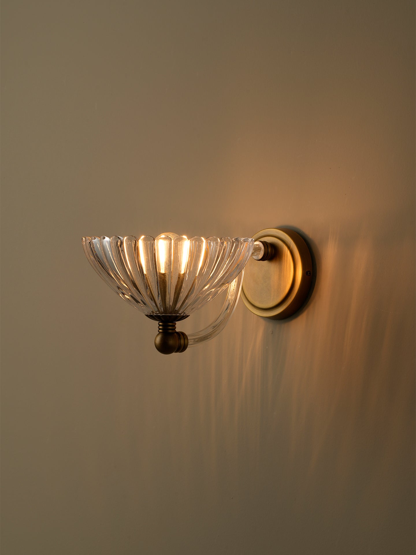 Arley wall light | Wall Light | lights&lamps | UK | Modern Affordable Designer Lighting