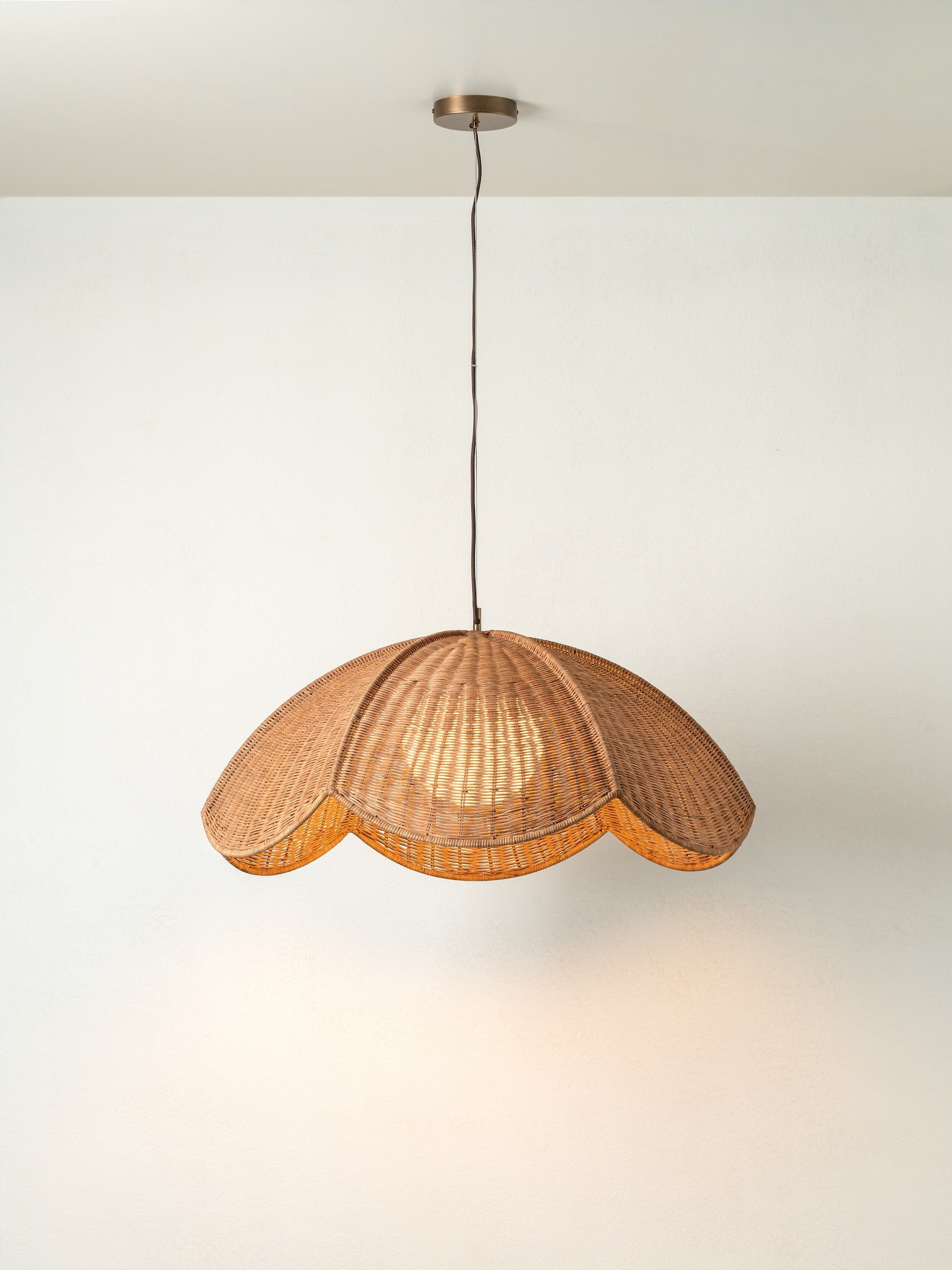 Café pendant | Ceiling Light | lights&lamps | UK | Modern Affordable Designer Lighting