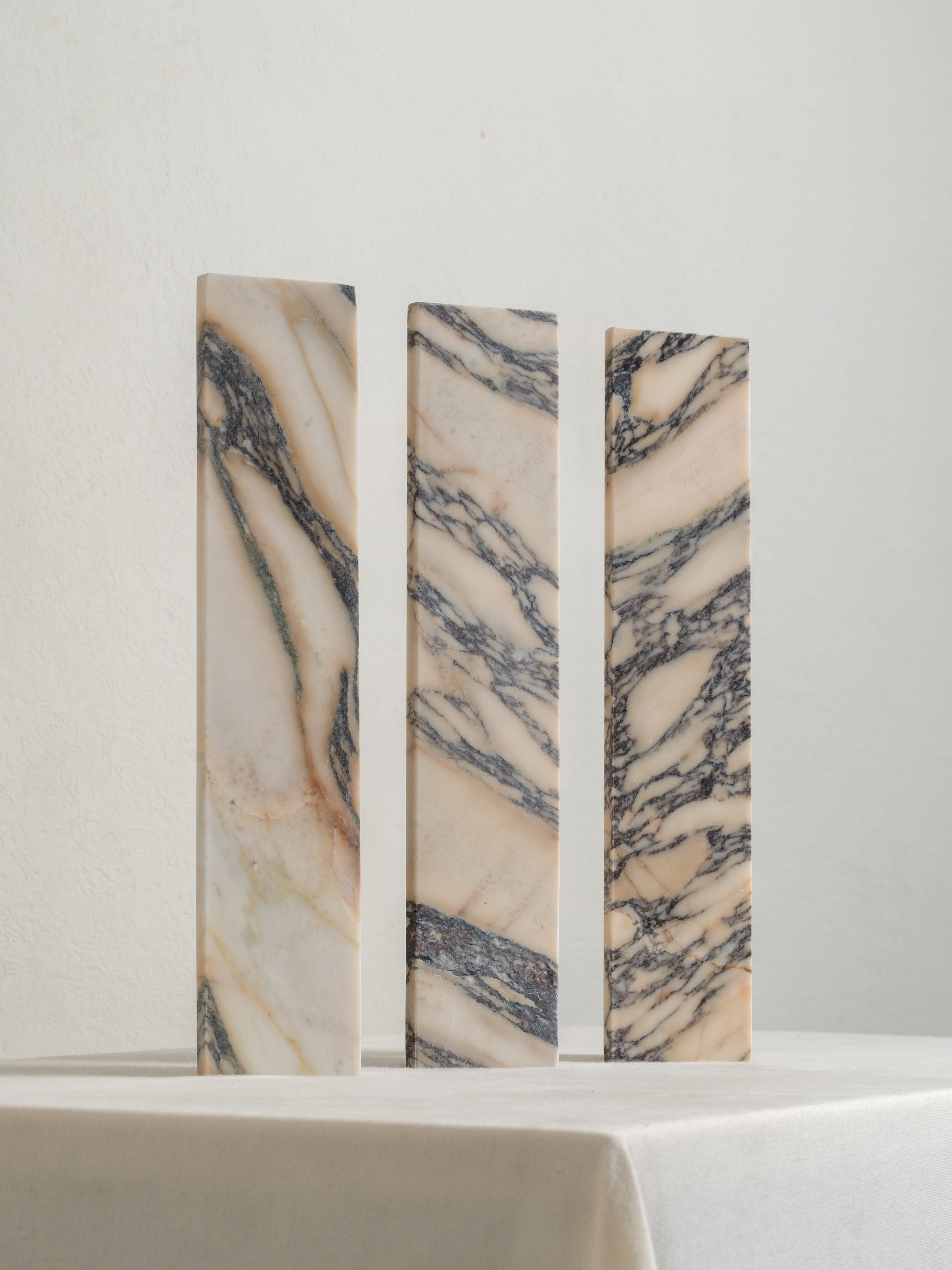 Canti - Calacatta Viola marble and aged brass rectangular wall light | Wall light | lights & lamps | Modern affordable designer lighting 