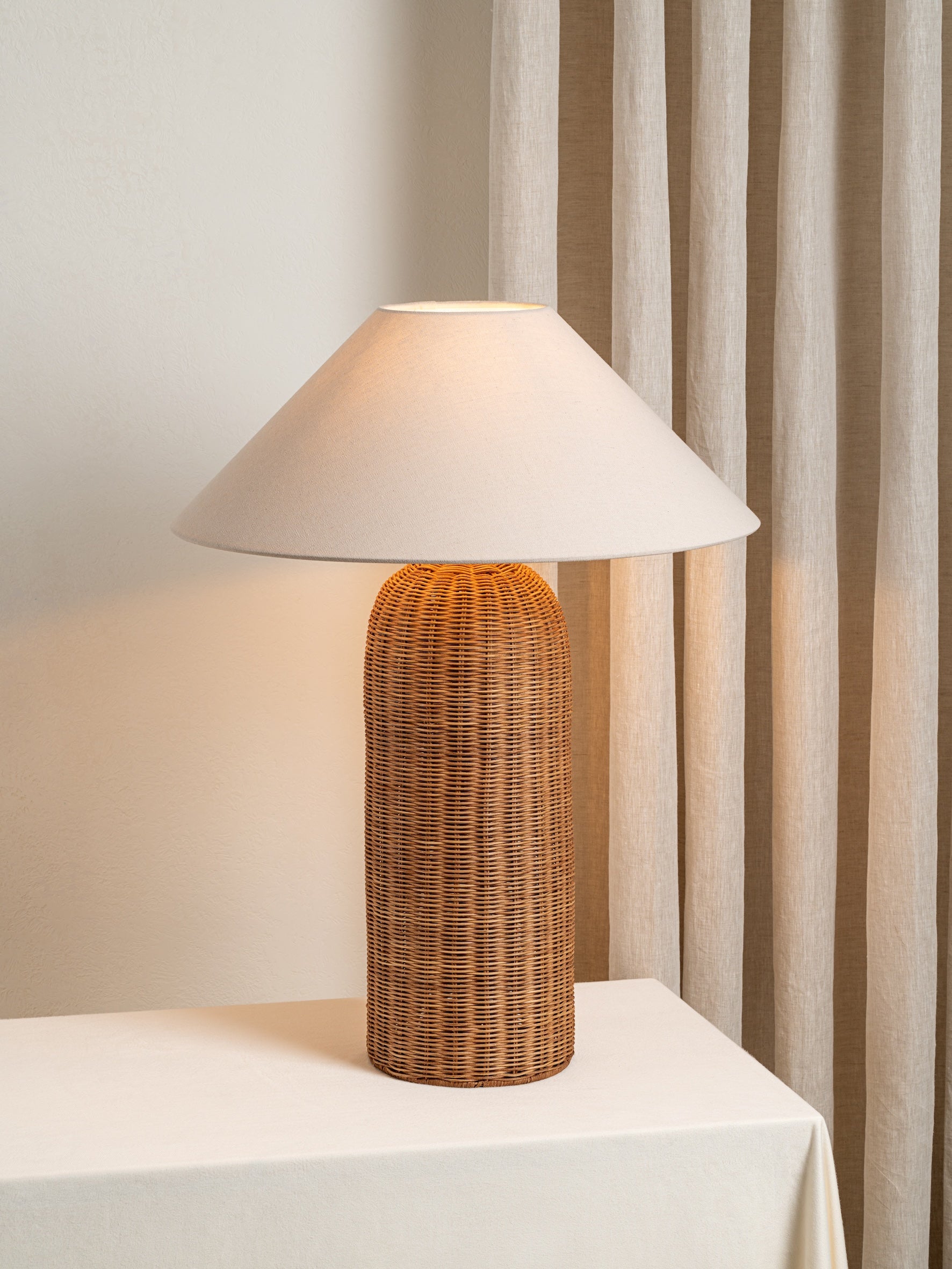 Ensia - extra large rattan table lamp