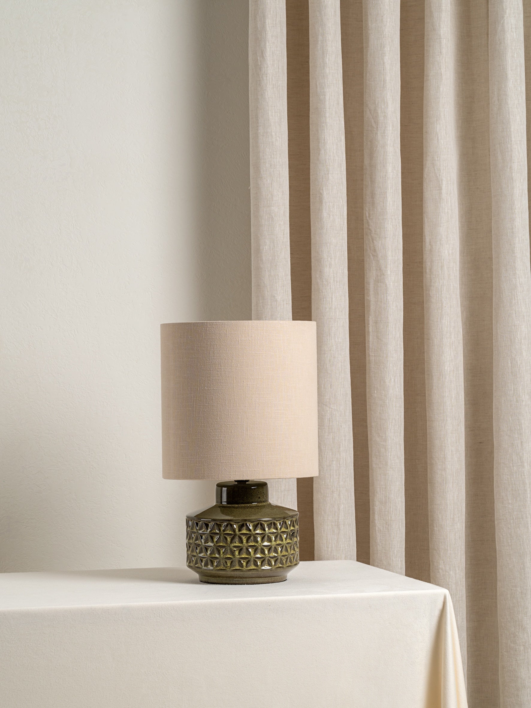 Filaree - short green glazed ceramic table lamp | Table Lamp | lights&lamps | UK | Modern Affordable Designer Lighting