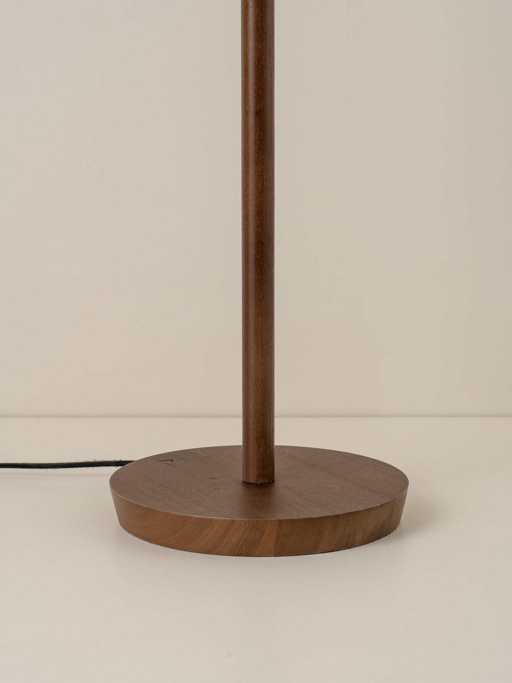 Folia - walnut wood and scalloped natural linen floor lamp