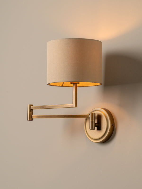 Highgate aged brass wall light | Wall Light | lights&lamps | UK | Modern Affordable Designer Lighting