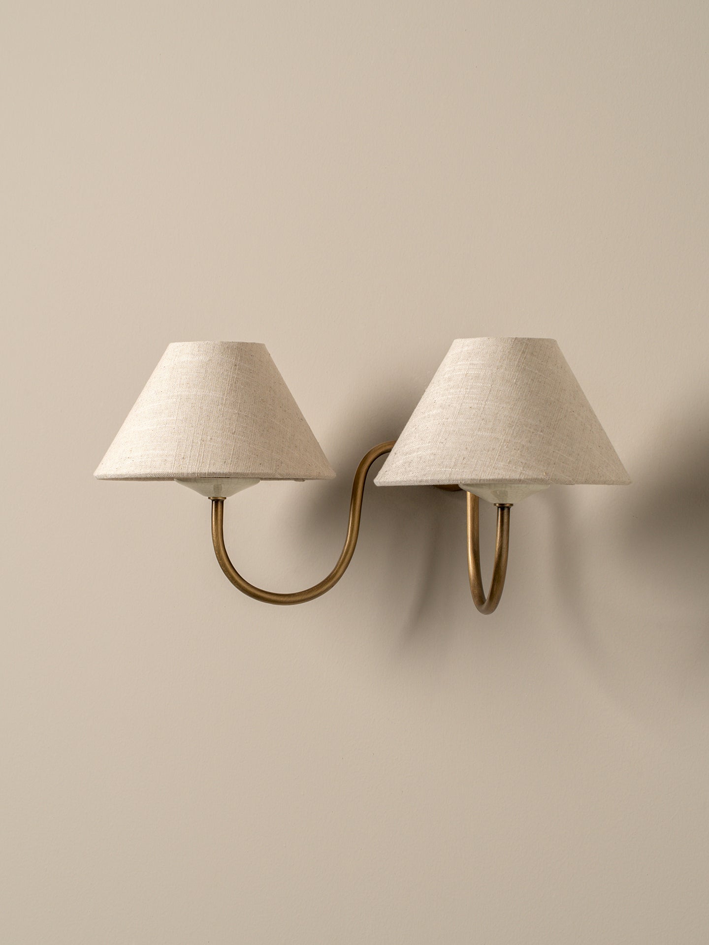 Holland aged brass double wall light | Wall Light | lights&lamps | UK | Modern Affordable Designer Lighting