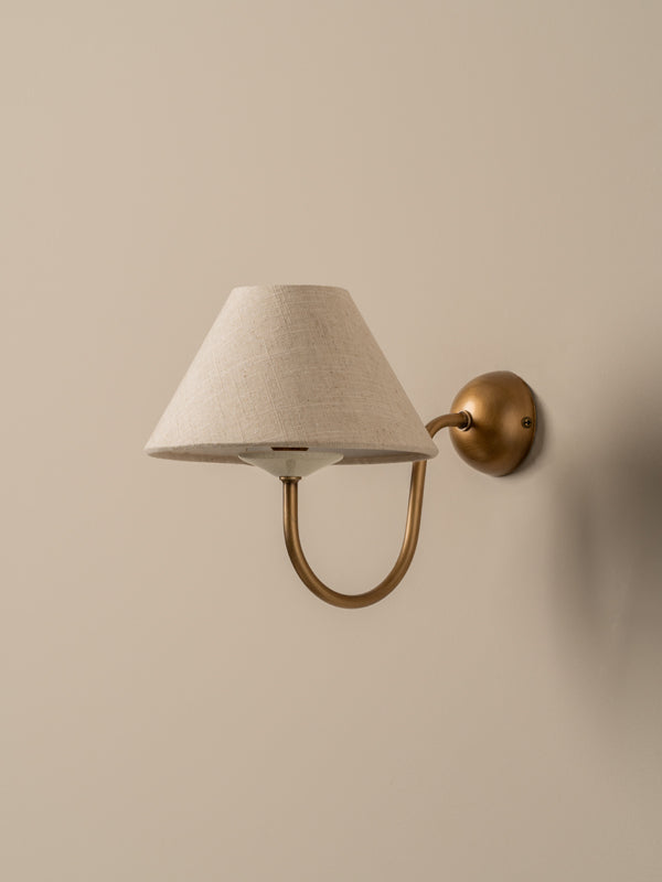 Holland aged brass wall light | Wall Light | lights&lamps | UK | Modern Affordable Designer Lighting