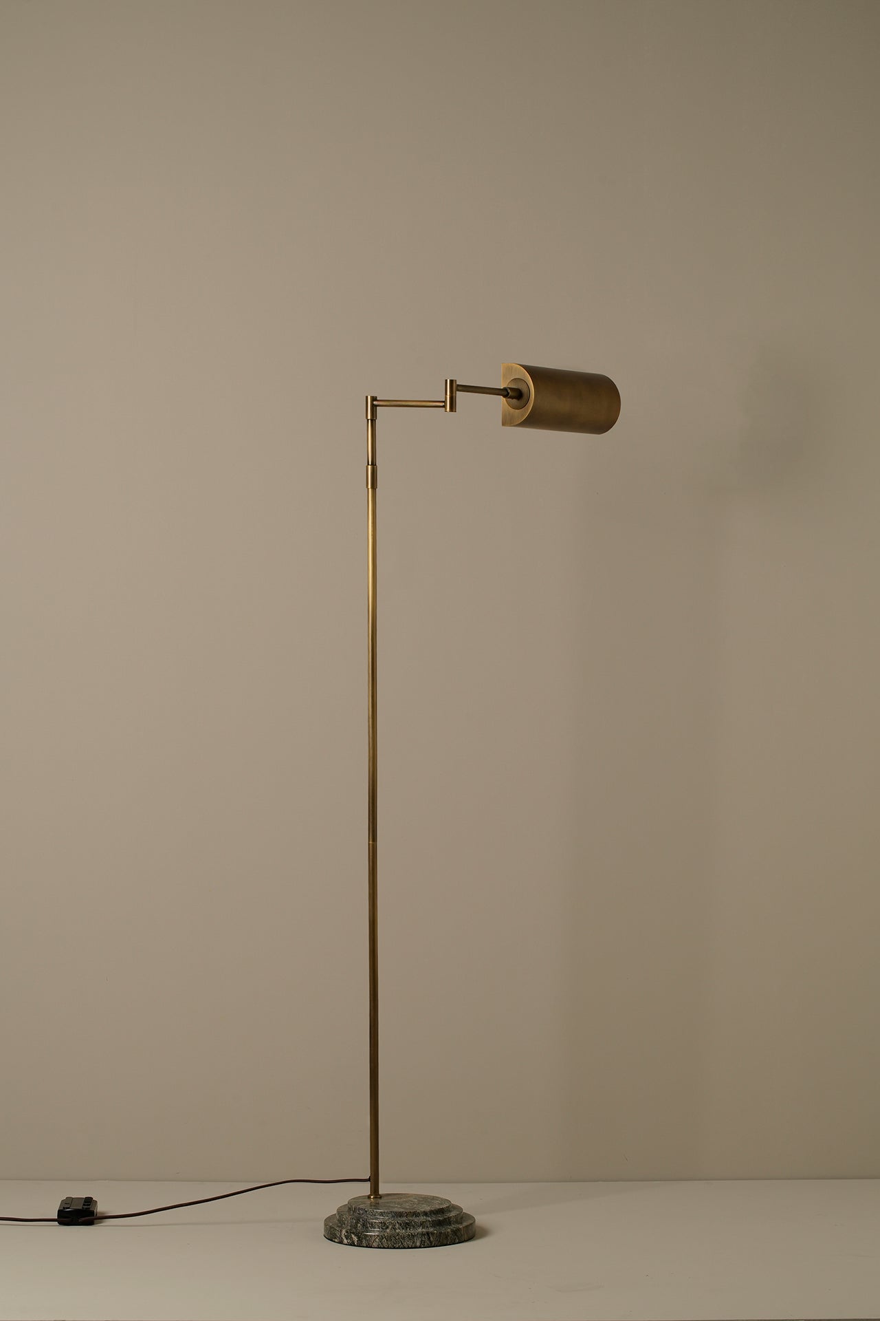 Hyde aged brass floor lamp | Floor Lamp | lights&lamps | UK | Modern Affordable Designer Lighting