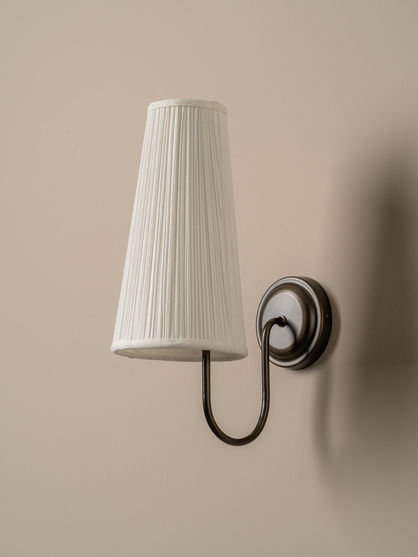 Pimlico wall light | Wall Light | lights&lamps | UK | Modern Affordable Designer Lighting
