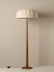 Quinton floor lamp | Floor Lamp | lights&lamps | UK | Modern Affordable Designer Lighting