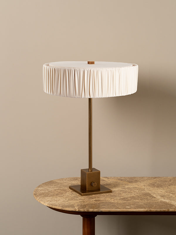 Sloane table lamp