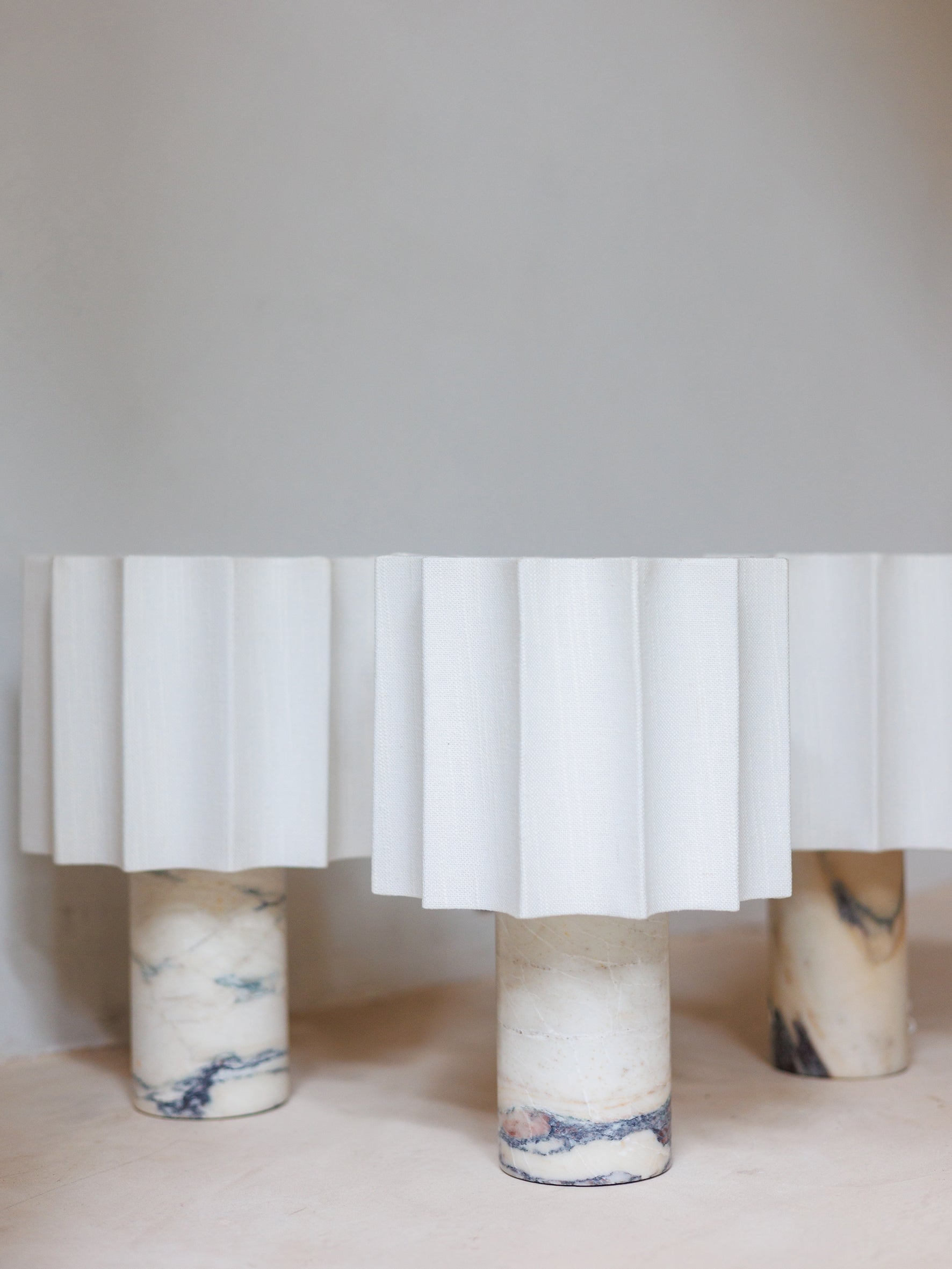 Valli - Viola Calacatta marble and linen rechargeable table lamp | Table Lamp | lights&lamps | UK | Modern Affordable Designer Lighting