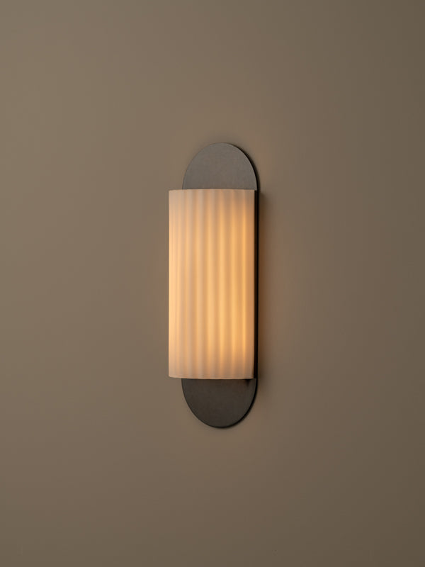 Wilcote bronze wall light