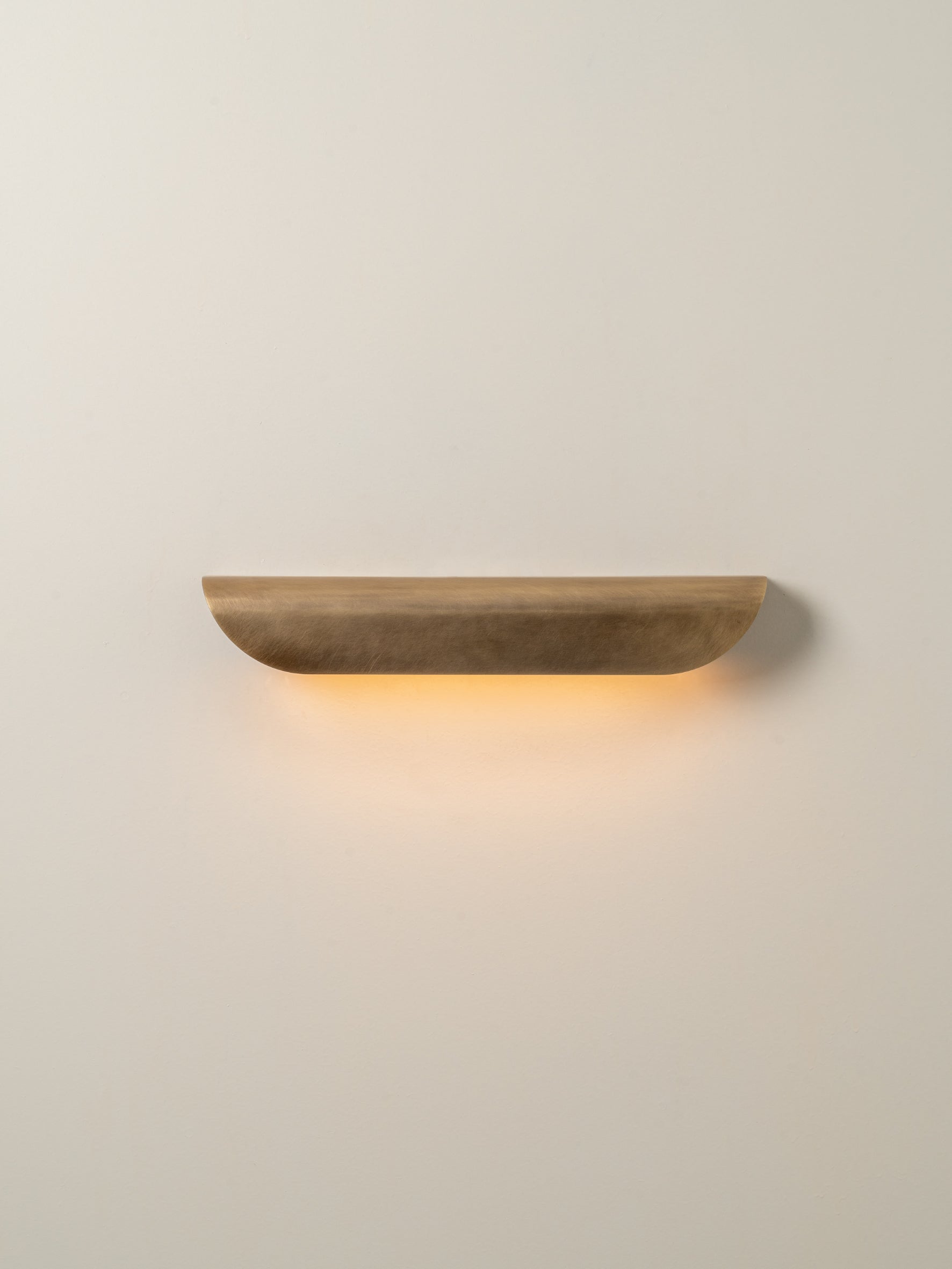 Kori aged brass wall light | Wall Light | lights&lamps | UK | Modern Affordable Designer Lighting
