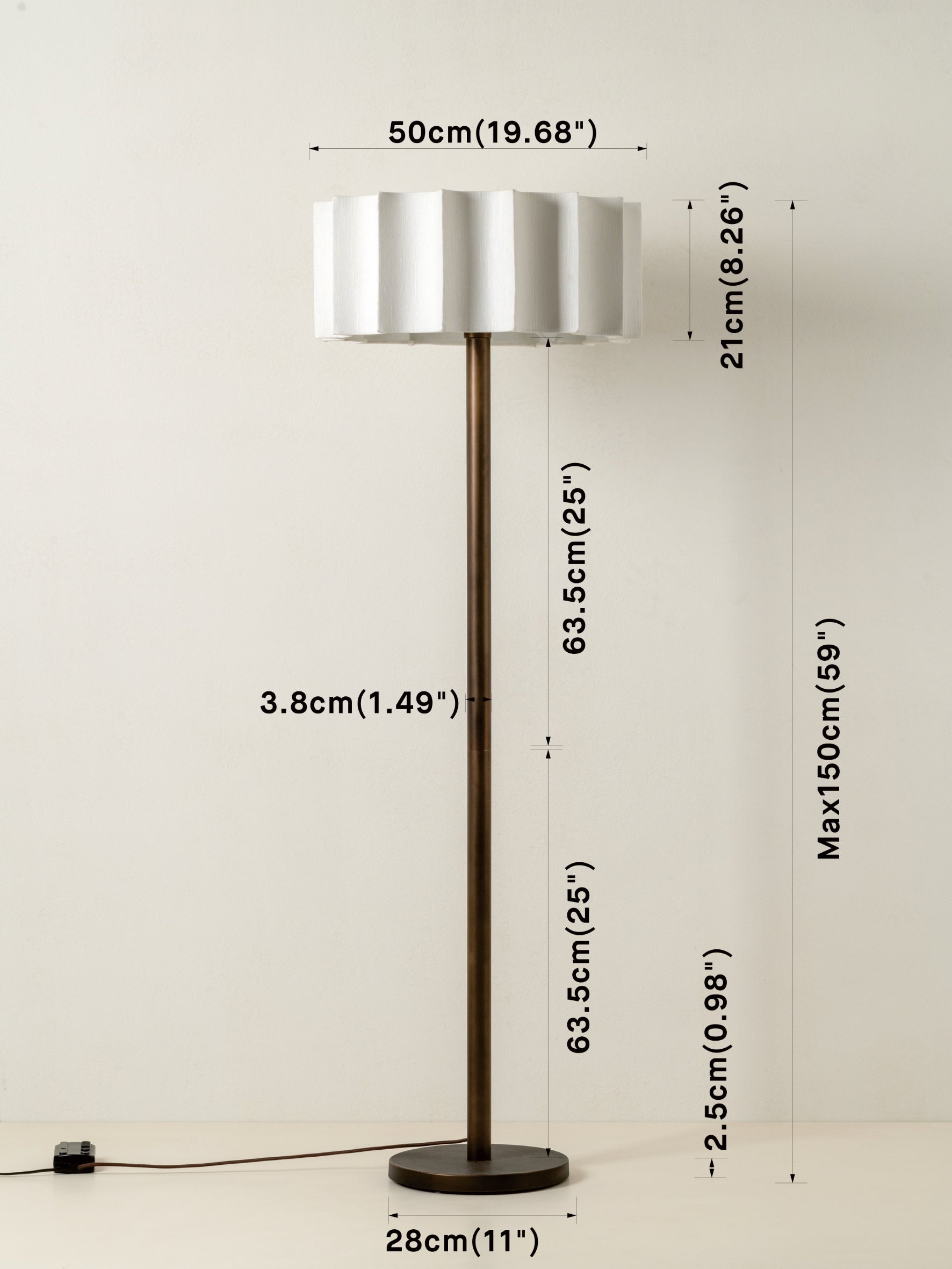 Viotti floor lamp | Floor Lamp | lights&lamps | UK | Modern Affordable Designer Lighting