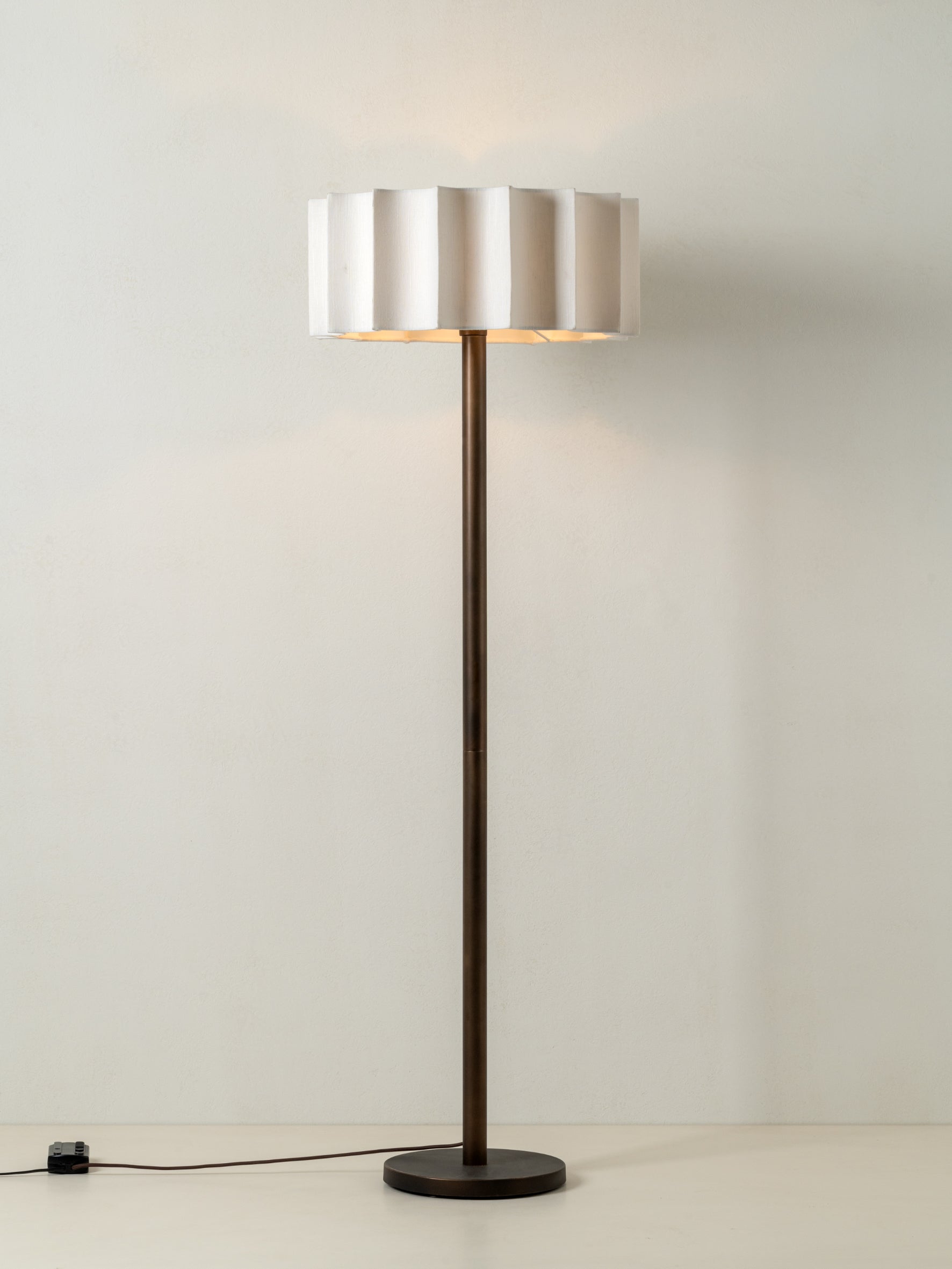 Viotti floor lamp | Floor Lamp | Lights & Lamps | UK | Modern Affordable Designer Lighting