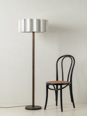 Viotti floor lamp | Floor Lamp | lights&lamps | UK | Modern Affordable Designer Lighting