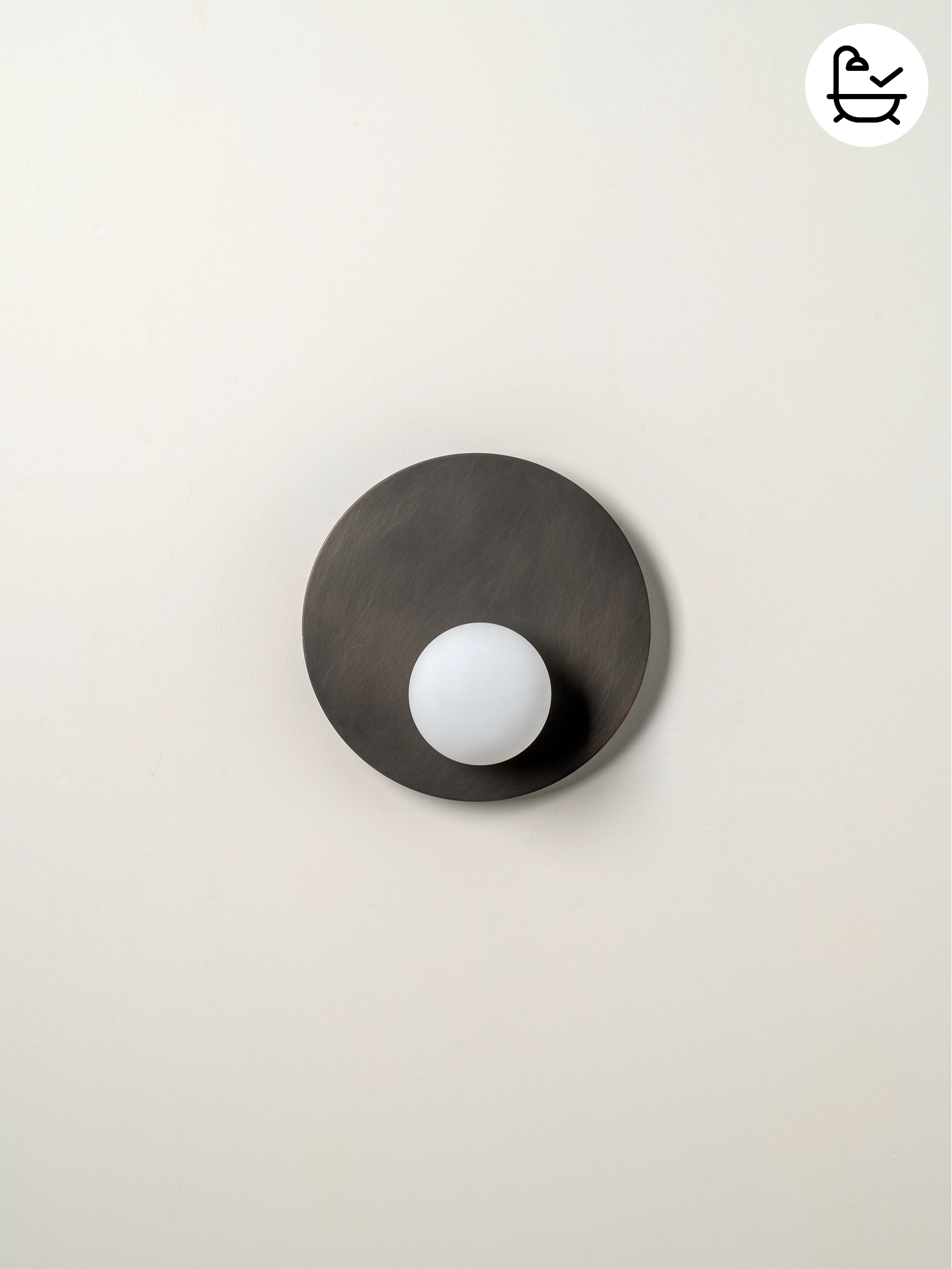lights_lamps_luna_bronze_bathroom.png