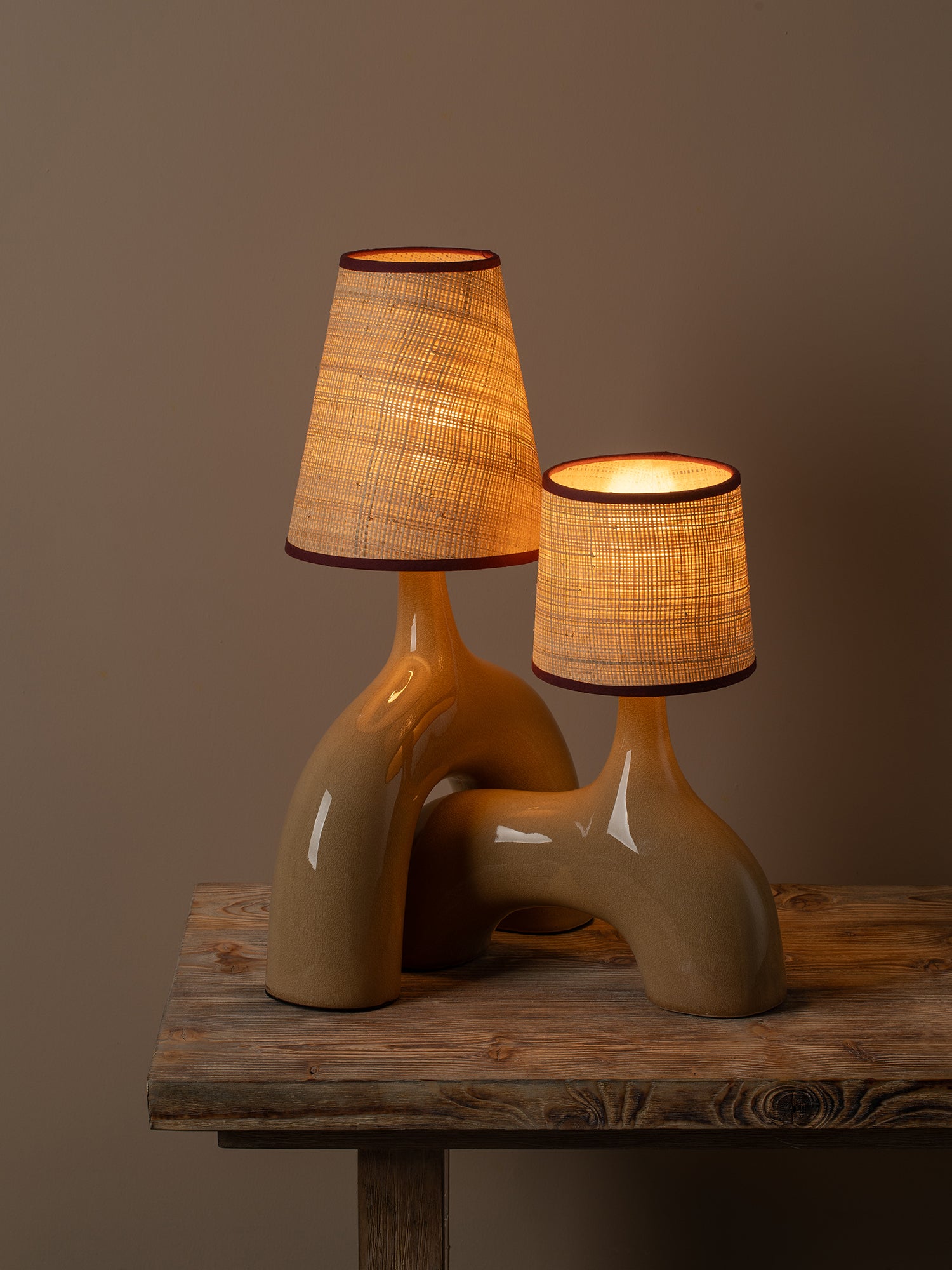 Comares table lamp | Table Lamp | lights&lamps | UK | Modern Affordable Designer Lighting