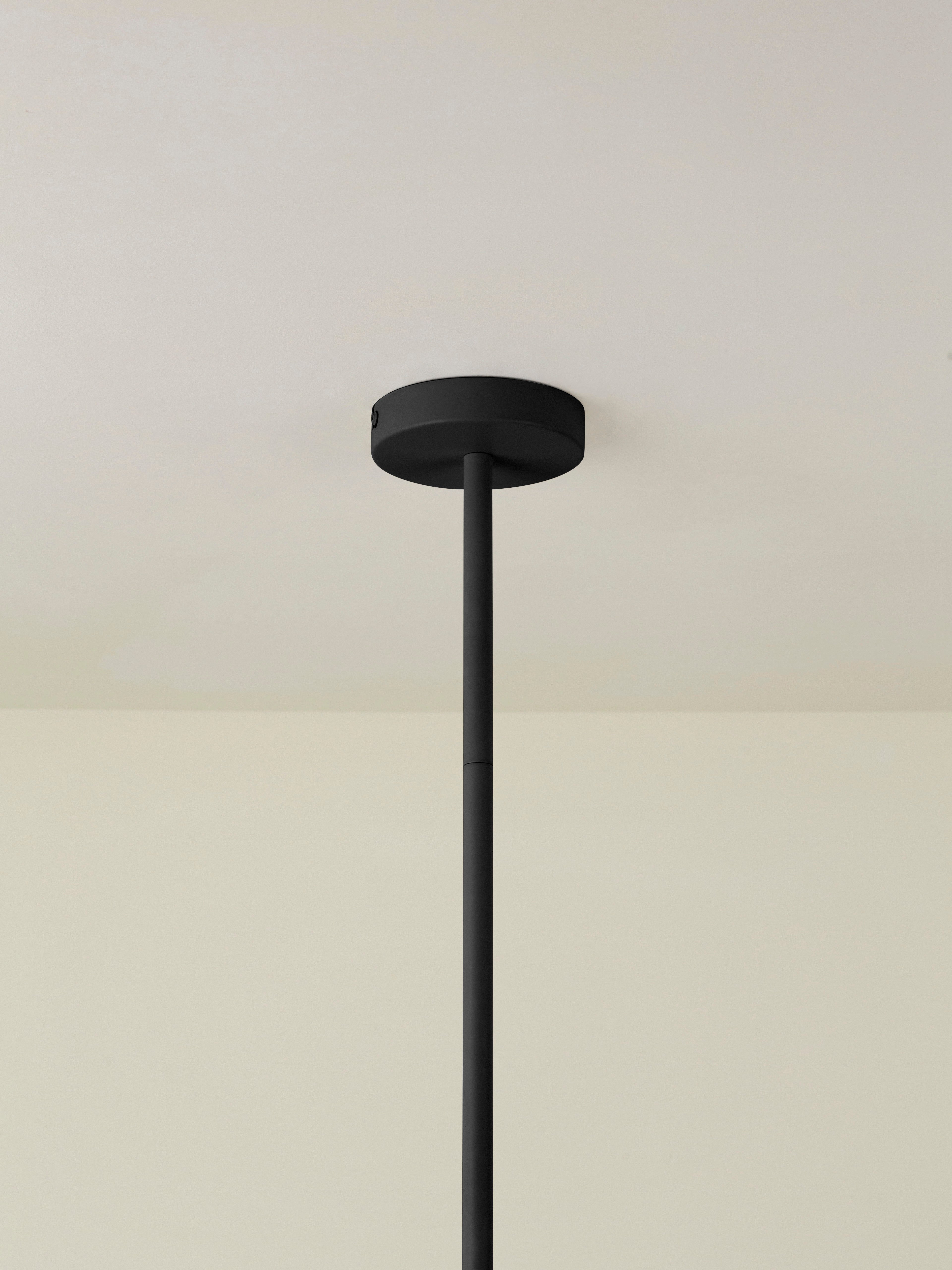 Ruzo - 4 light matt black and white porcelain ceiling pendant | Chandelier | Lights & Lamps | UK
